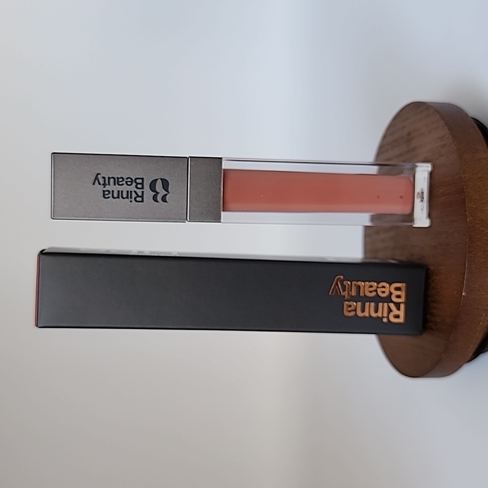 Rinna Beauty Lipgloss - Guilty Pleasure